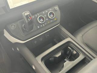 LAND ROVER Defender usata, con Bracciolo