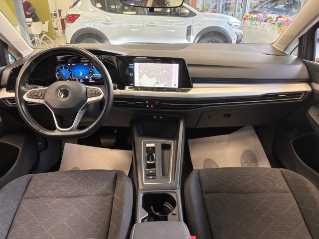 VOLKSWAGEN Golf Variant usata, con Controllo automatico clima