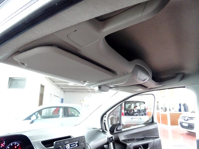 PEUGEOT Partner usata, con Controllo trazione