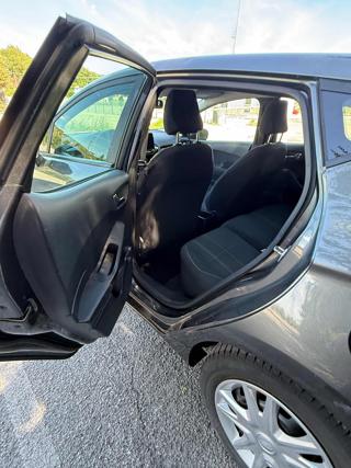 FORD Fiesta usata, con Fari LED