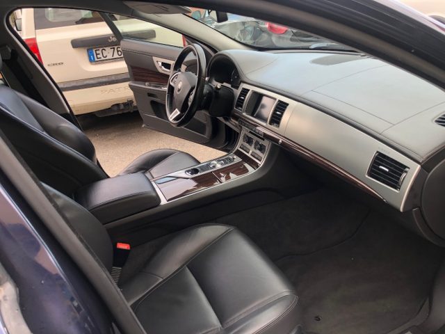 JAGUAR XF usata, con Climatizzatore