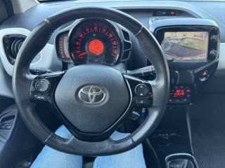 TOYOTA Aygo usata, con Controllo automatico clima
