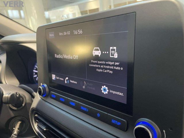 HYUNDAI Kona usata, con Bracciolo