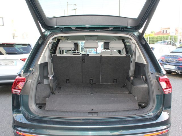 VOLKSWAGEN Tiguan Allspace usata, con Sensore di luce