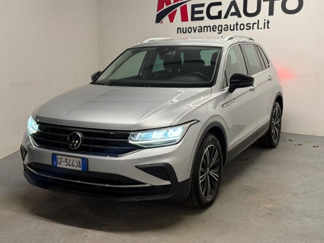 VOLKSWAGEN Tiguan usata, con Airbag Passeggero