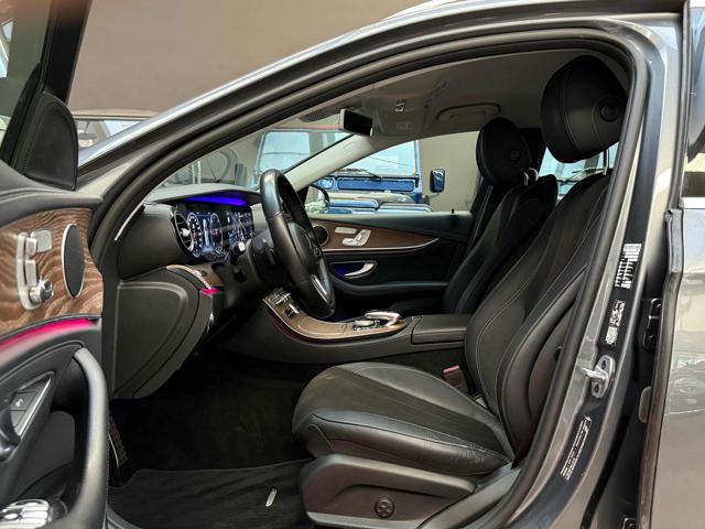 MERCEDES-BENZ E 220 usata, con Cerchi in lega