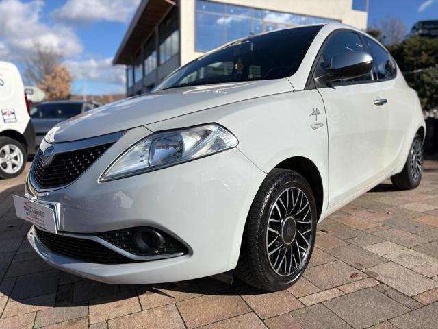 LANCIA Ypsilon usata, con ABS