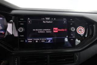 VOLKSWAGEN T-Cross usata 10