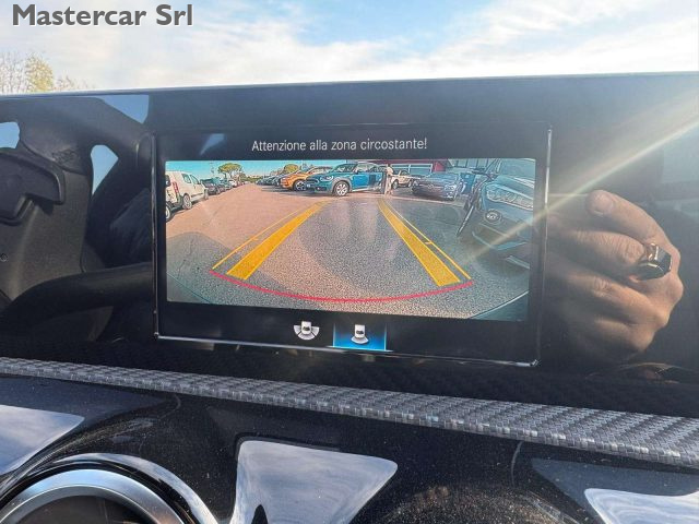 MERCEDES-BENZ CLA 200 usata, con Sedili riscaldati