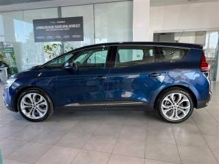 RENAULT Scenic usata, con Alzacristalli elettrici