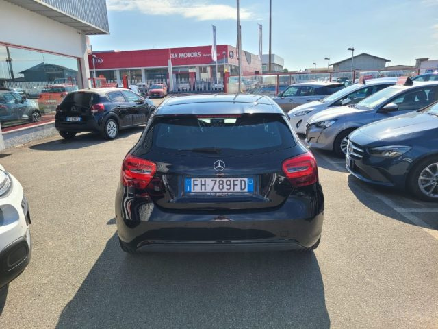 MERCEDES-BENZ A 180 usata, con Alzacristalli elettrici