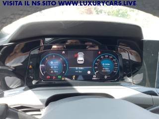 VOLKSWAGEN Golf usata, con USB