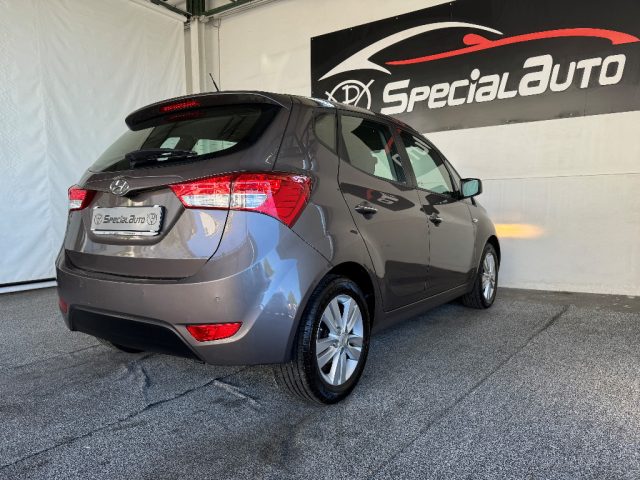 HYUNDAI iX20 usata, con Airbag testa