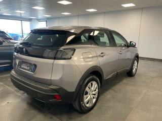 PEUGEOT 3008 usata, con Sensore di luce
