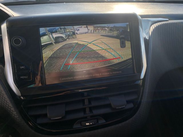 PEUGEOT 2008 usata, con USB