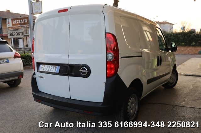 OPEL Combo usata, con Climatizzatore