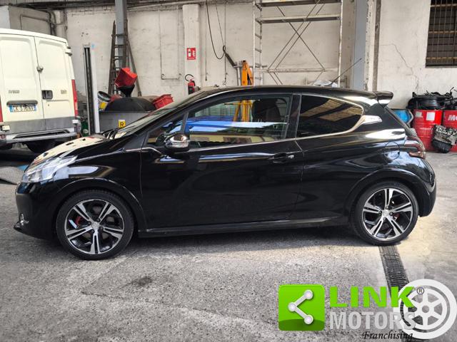 PEUGEOT 208 usata, con Airbag