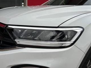 VOLKSWAGEN T-Roc usata, con Touch screen