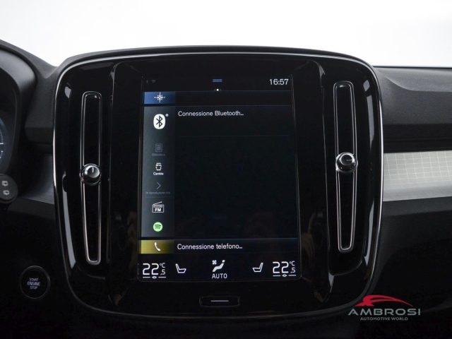 VOLVO XC40 usata 14