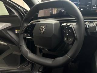 PEUGEOT 3008 usata, con Controllo elettronico della corsia