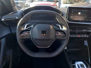 PEUGEOT 2008 usata, con Sensore di pioggia