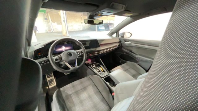 VOLKSWAGEN Golf usata, con Airbag