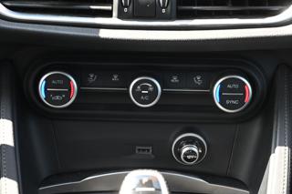 ALFA ROMEO Stelvio usata, con Sistema di navigazione