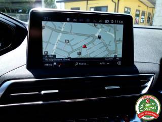 PEUGEOT 3008 usata, con Sistema di navigazione