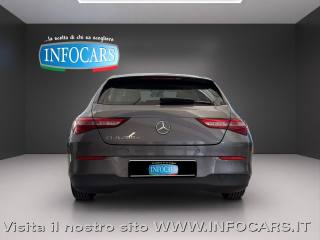 MERCEDES-BENZ CLA 200 usata, con Touch screen