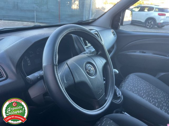 OPEL Combo usata, con Boardcomputer