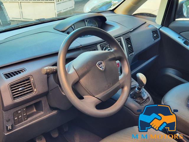 LANCIA MUSA usata, con Autoradio