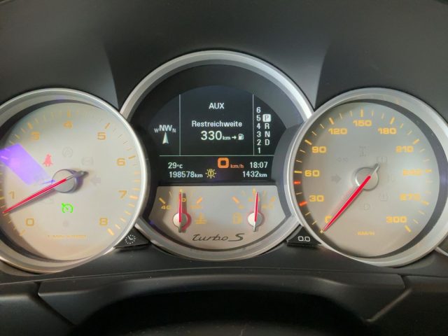 PORSCHE Cayenne usata, con Climatizzatore