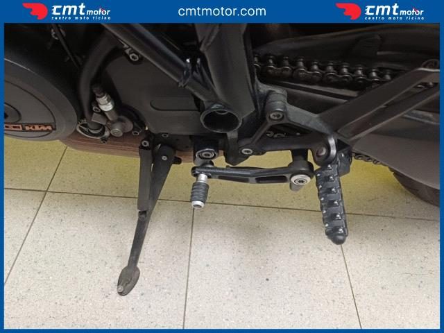 KTM 1290 Super Duke R usata 9