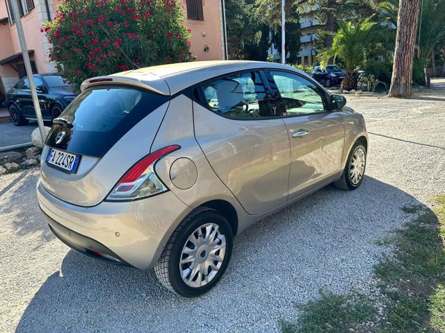 LANCIA Ypsilon usata, con Boardcomputer