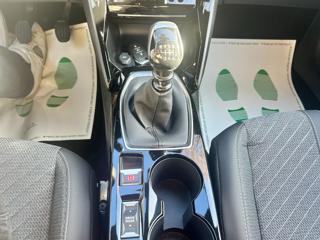 PEUGEOT 2008 usata, con USB