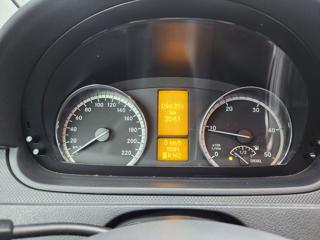 MERCEDES-BENZ Vito usata 14