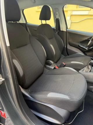 PEUGEOT 208 usata, con Servosterzo