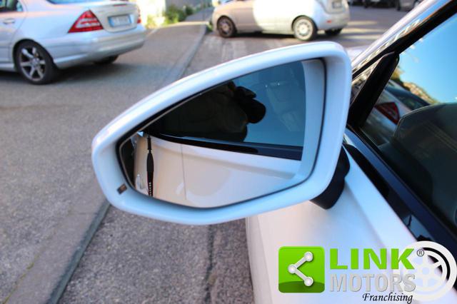 AUDI A6 usata, con Park Distance Control