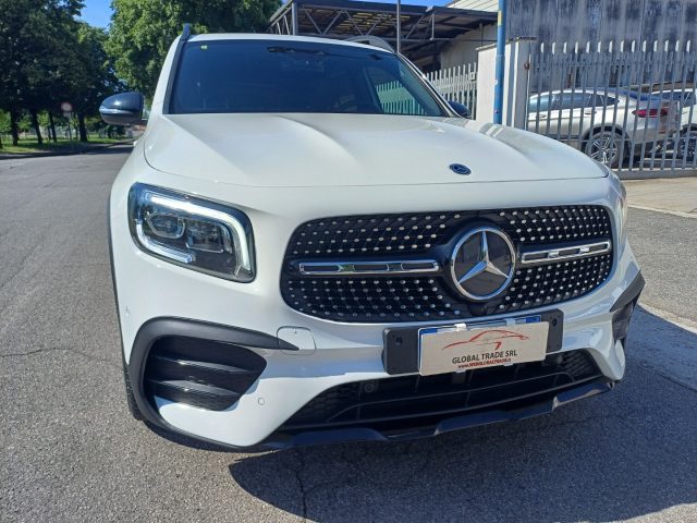 MERCEDES-BENZ GLB 200 usata, con Sensori di parcheggio posteriori