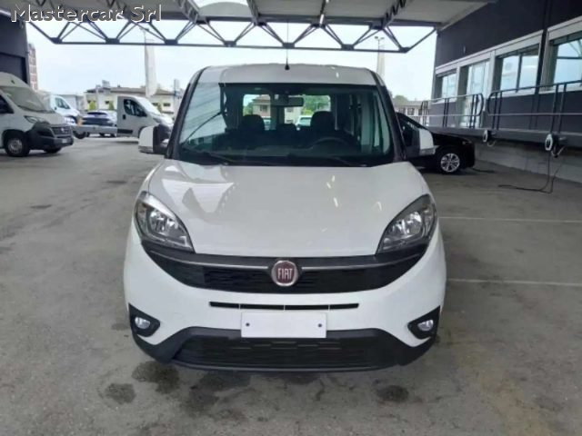 FIAT Doblo usata, con Airbag laterali