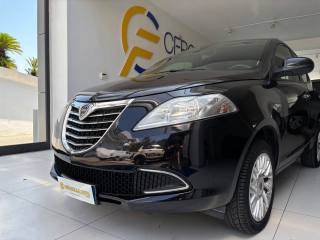 LANCIA Ypsilon usata, con Autoradio