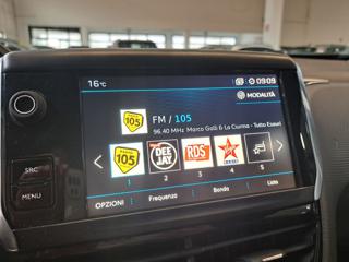 PEUGEOT 2008 usata, con Park Distance Control