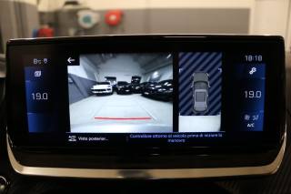 PEUGEOT 2008 usata, con Airbag testa
