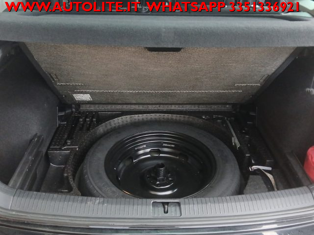 VOLKSWAGEN Tiguan usata, con Sedile posteriore sdoppiato