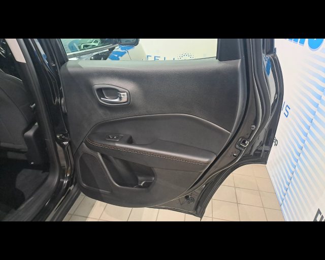 JEEP Compass usata 18