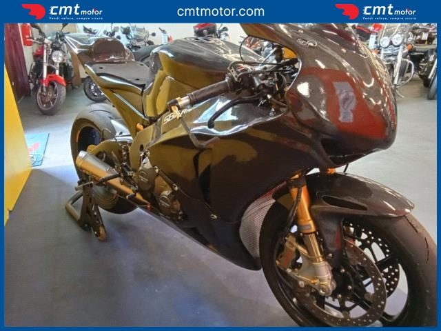 HONDA CBR 1000 RR usata 1