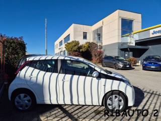 TOYOTA Aygo usata, con Sound system