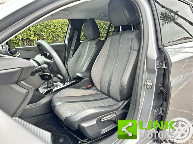 PEUGEOT 208 usata, con Boardcomputer