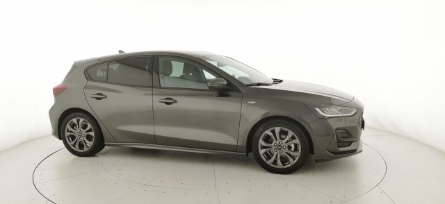 FORD Focus usata, con Bluetooth