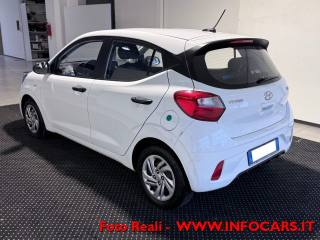HYUNDAI i10 usata, con Airbag